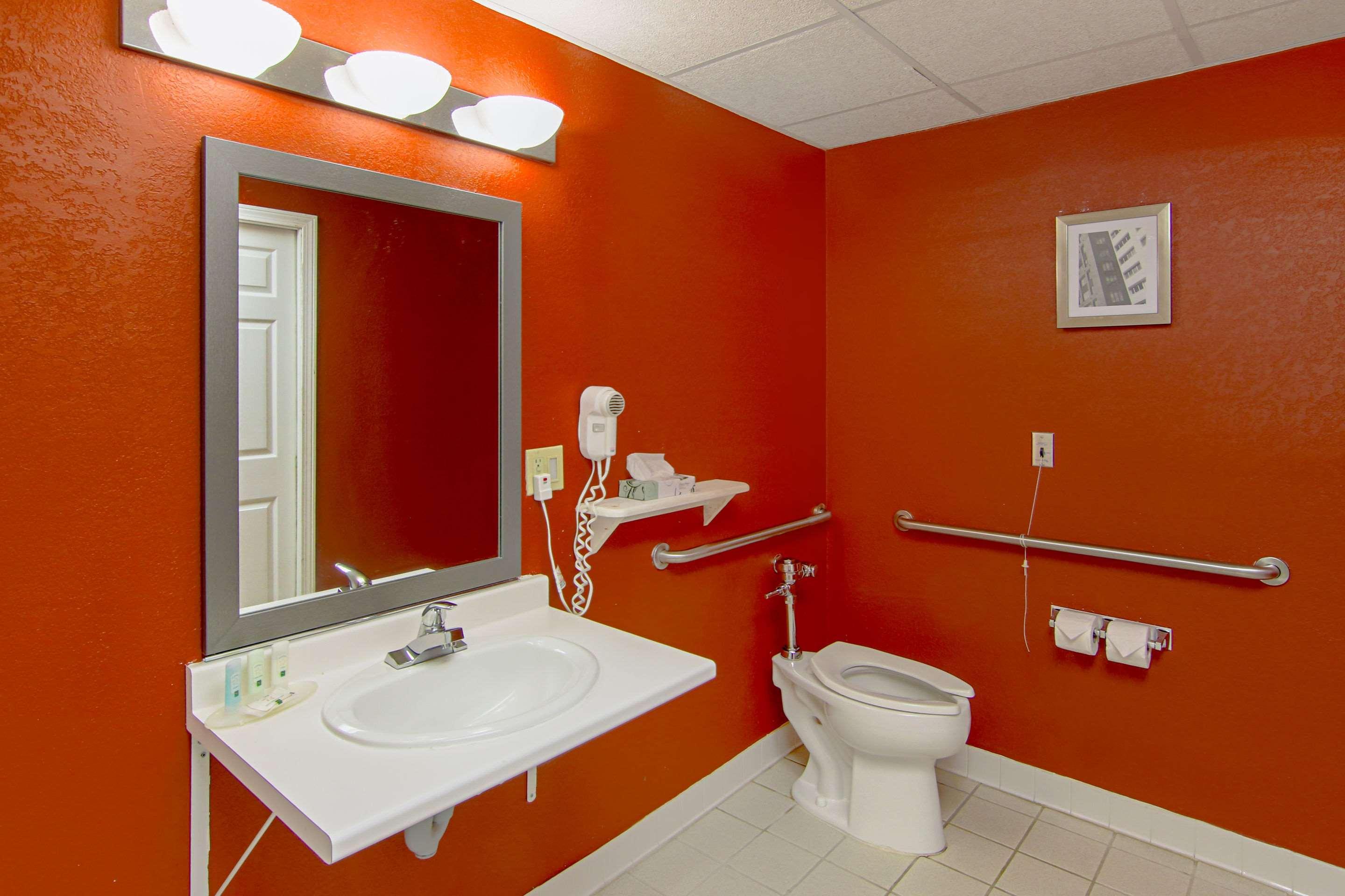 Quality Inn Plainfield I-395 Exterior foto