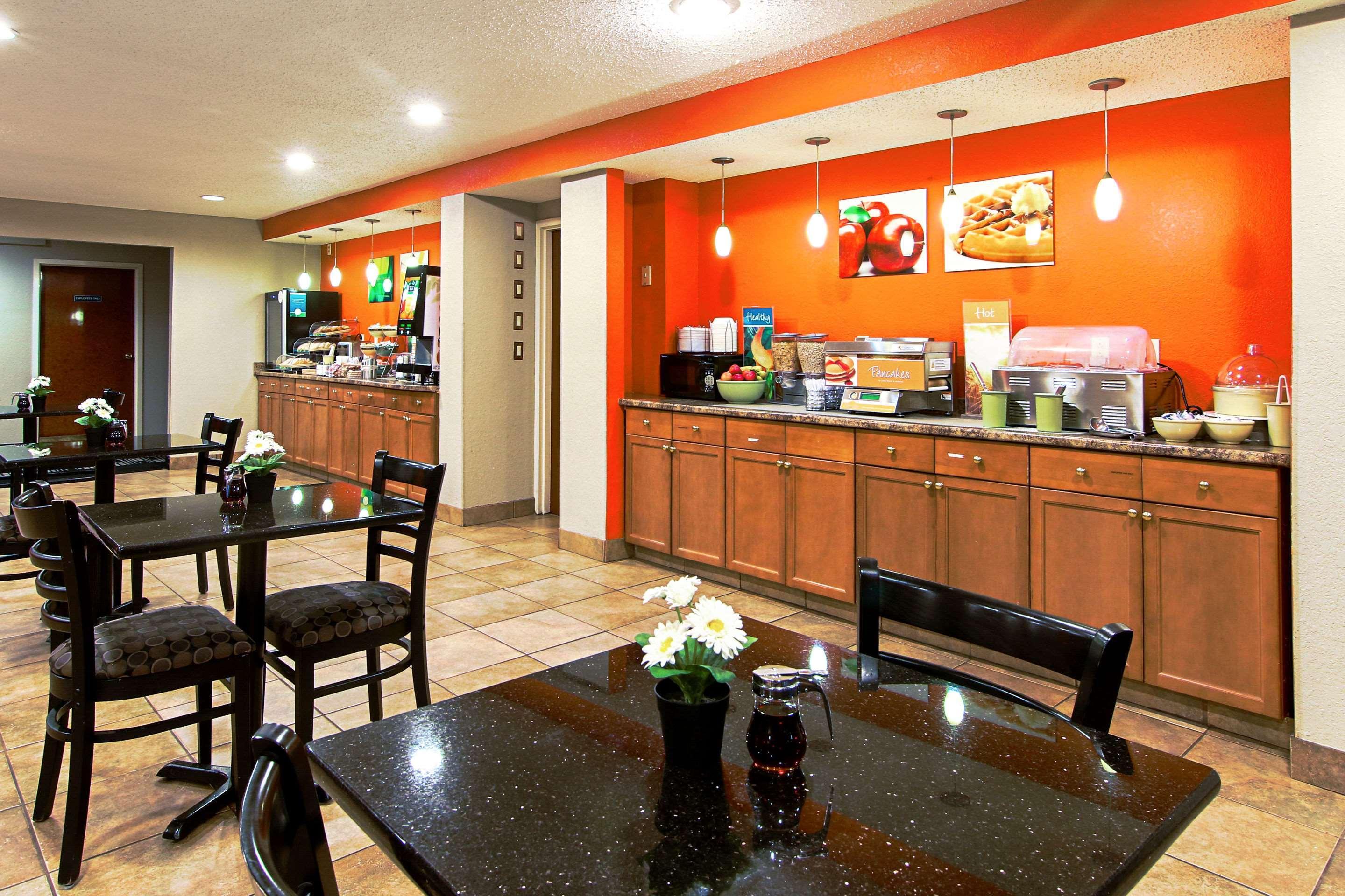 Quality Inn Plainfield I-395 Exterior foto