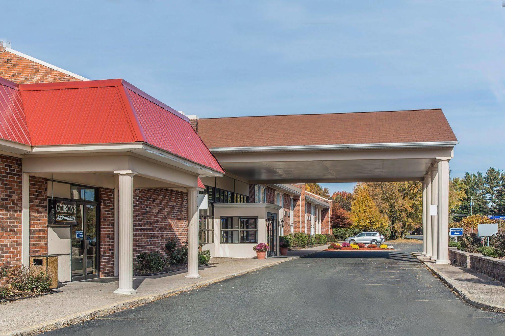 Quality Inn Plainfield I-395 Exterior foto
